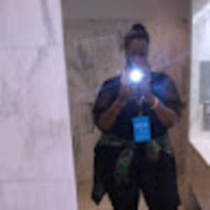 Meet your Posher, Felicia